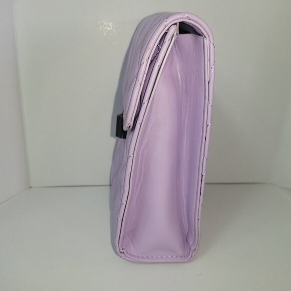 Lavendar Phone Purse Crossbody Quilted Quality Vegan Leather Chain Strap - Picture 10 of 12